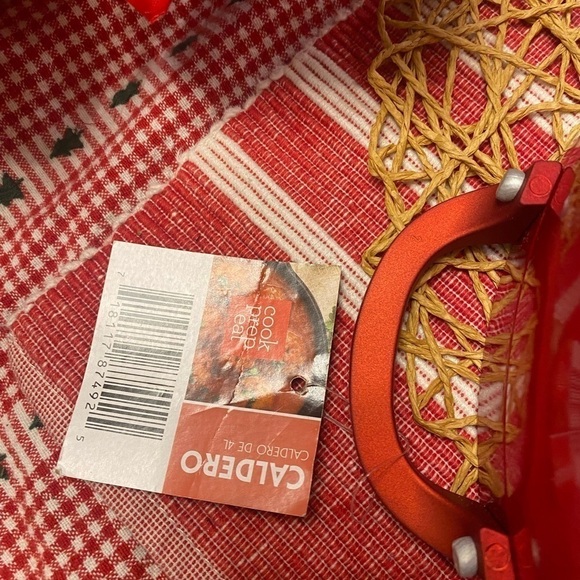 NWT 5 Quart Caldero Cook Prep & Eat Red Non-Stick Casserole Dish with Lid - Picture 7 of 8